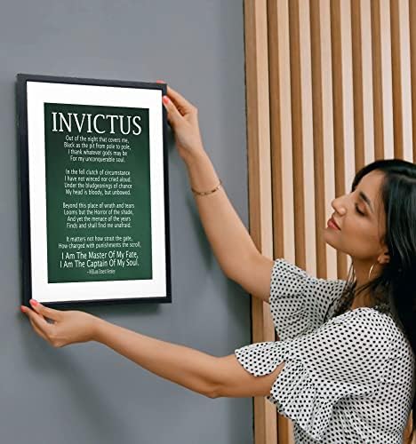 שירה Invictus דפוס אמנות ממוסגר מאת ויליאם ארנסט הנלי / Invictus שיר מעורר השראה ציטוטים עיצוב בית, פוסטר מתנה
