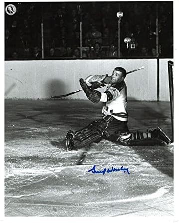 Gump Worsley חתום בניו יורק ריינג'רס 8 x 10 צילום - 70662 - תמונות NHL עם חתימה