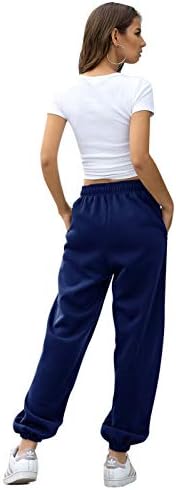 מכנסי טרנינג תחתונים של נשים עם כיסים
