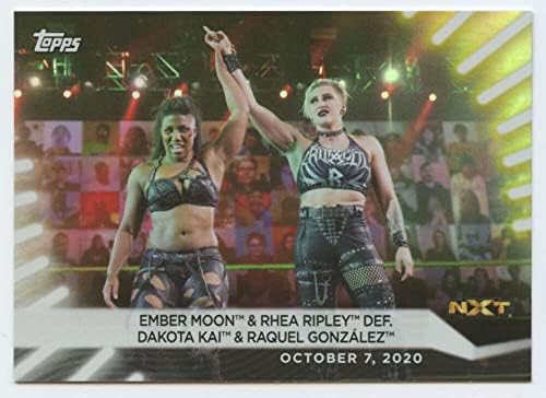 2021 Topps WWE חטיבת נשים נייר קשת 81 Ember Moon & Rhea Ripley כרטיס מסחר בהיאבקות