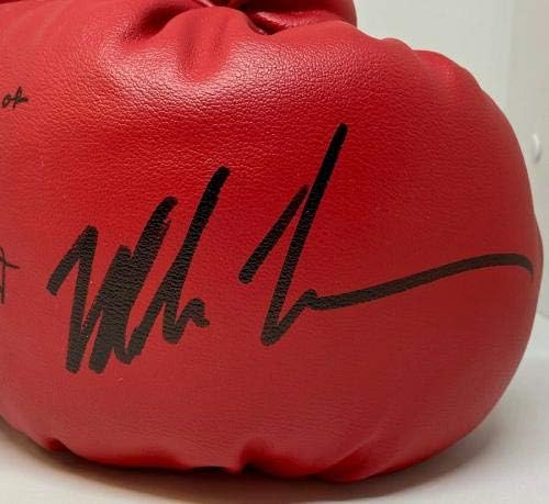 מייק טייסון ורוי ג 'ונס ג' וניור חתמו על כפפת האוורלאסט האדומה ג ' יי. אס. איי ומייק טייסון הולוגרמה כפפות אגרוף