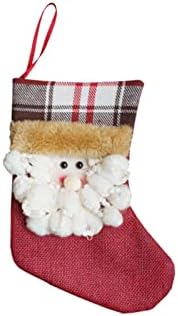 גרבי חג המולד תלויים גרביים לאח עיצוב עץ תיק גרב שקית שקית שקיות עם קישו של סנטה שלג איש שלג לקריסטל סלון על התקרה